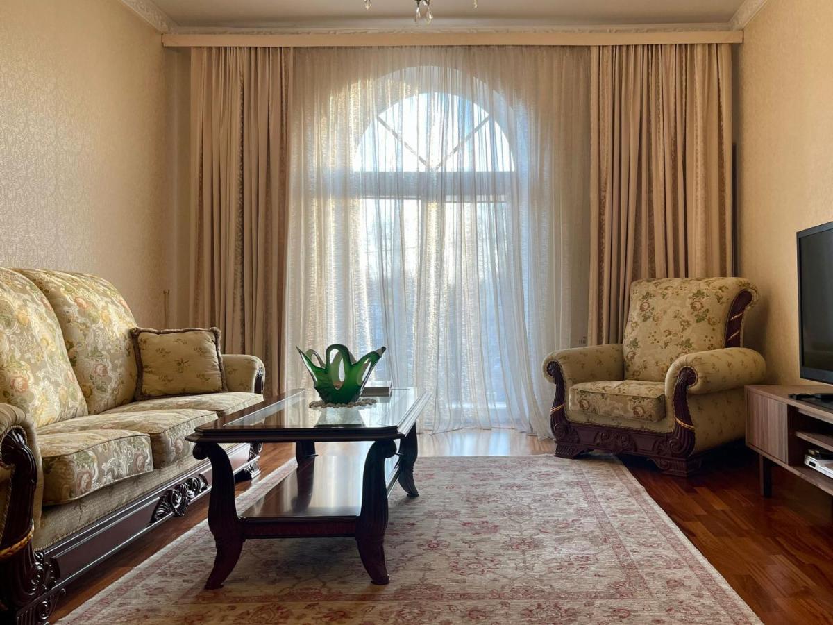 Classy Apartment In Good Neighbourhood Riga Luaran gambar