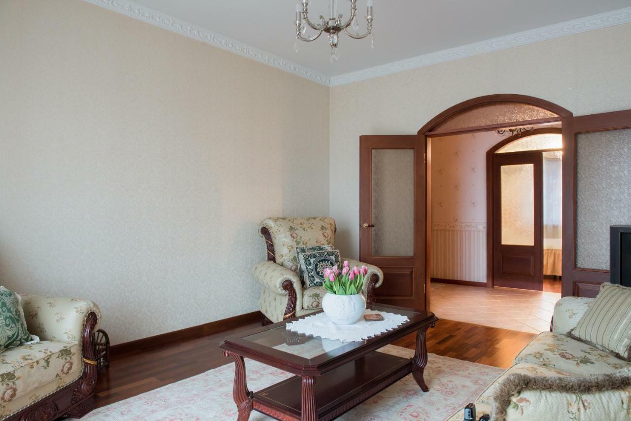 Classy Apartment In Good Neighbourhood Riga Luaran gambar